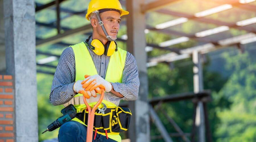 Expert Emergency Roof Repairs services in Darlington, MO